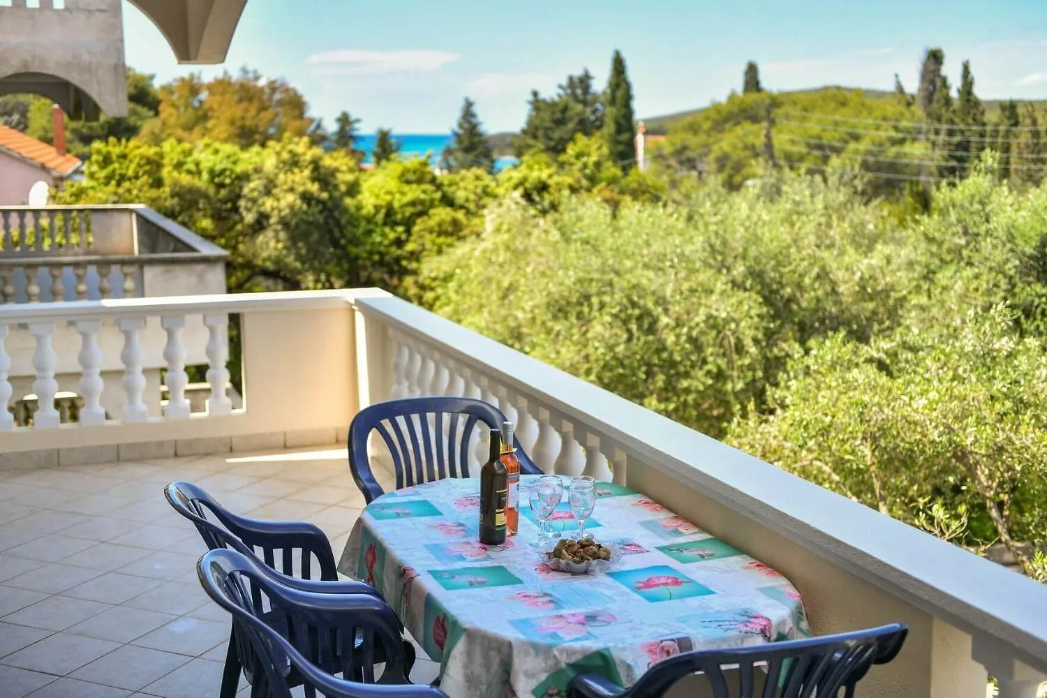 Apartments Zlatko - 100M From Sea Donje Selo