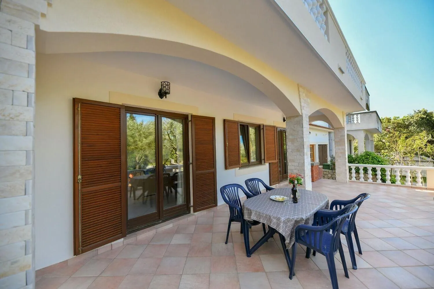 Apartments Zlatko - 100M From Sea Donje Selo